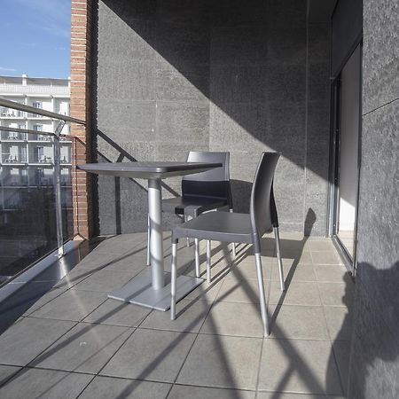 Apartaments Ponent Lloret de Mar Bagian luar foto