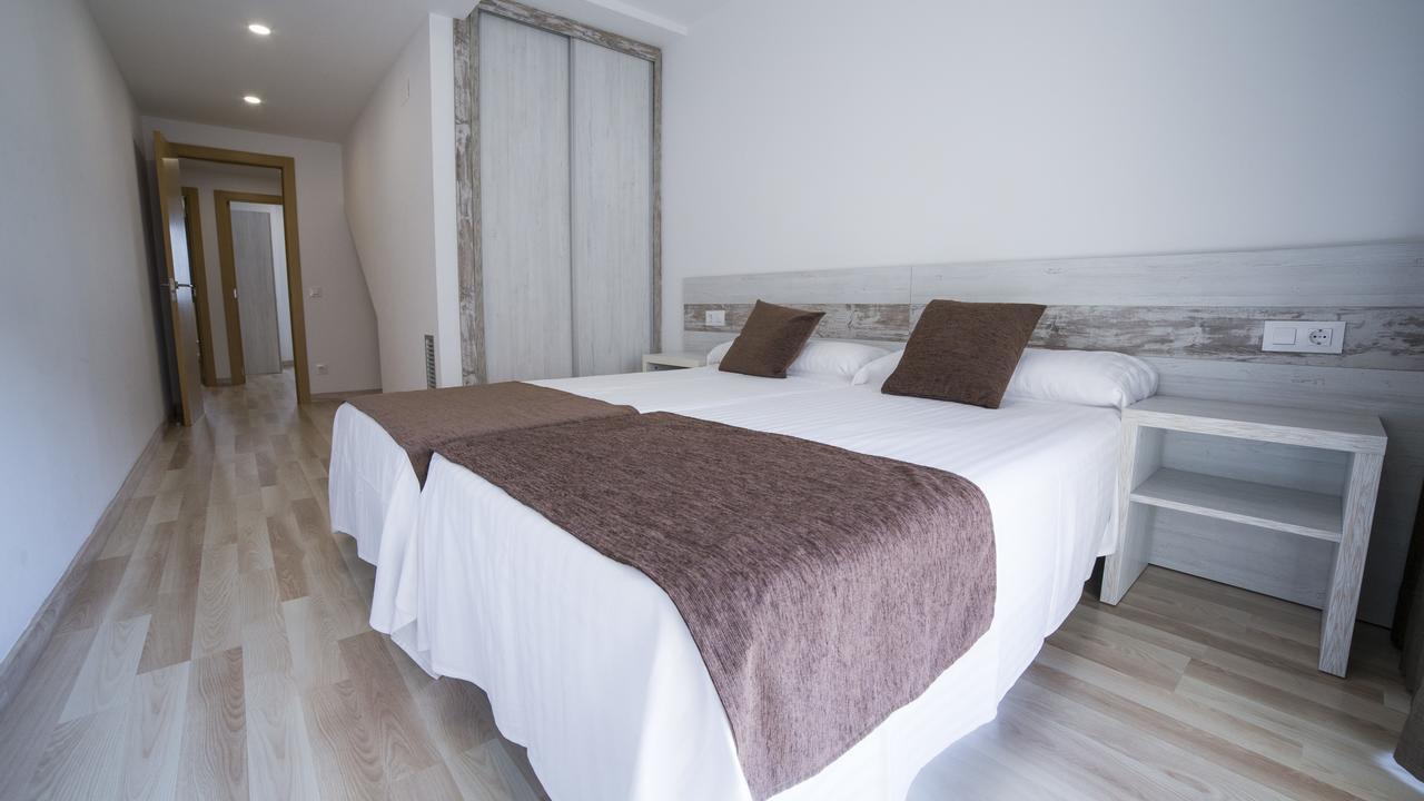 Apartaments Ponent Lloret de Mar Bagian luar foto