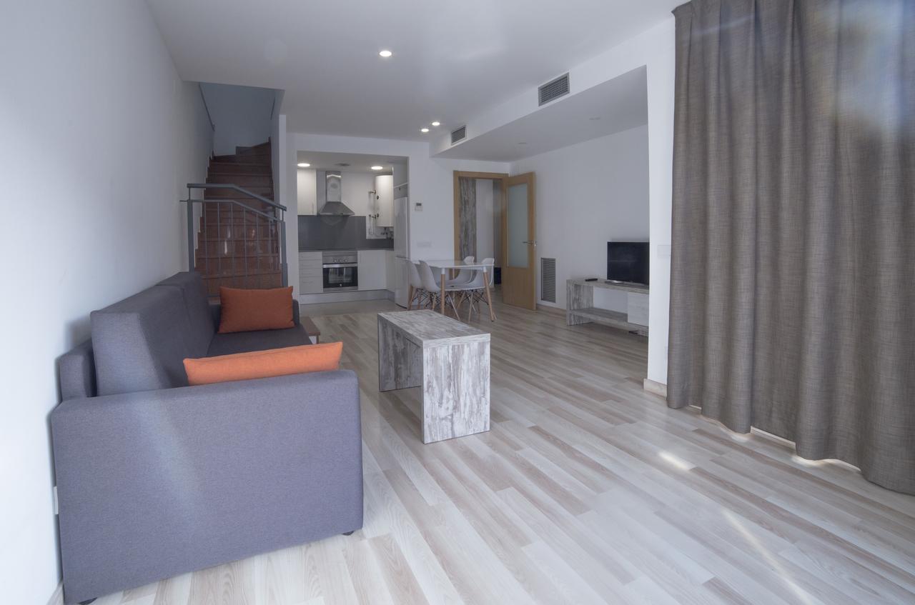 Apartaments Ponent Lloret de Mar Bagian luar foto