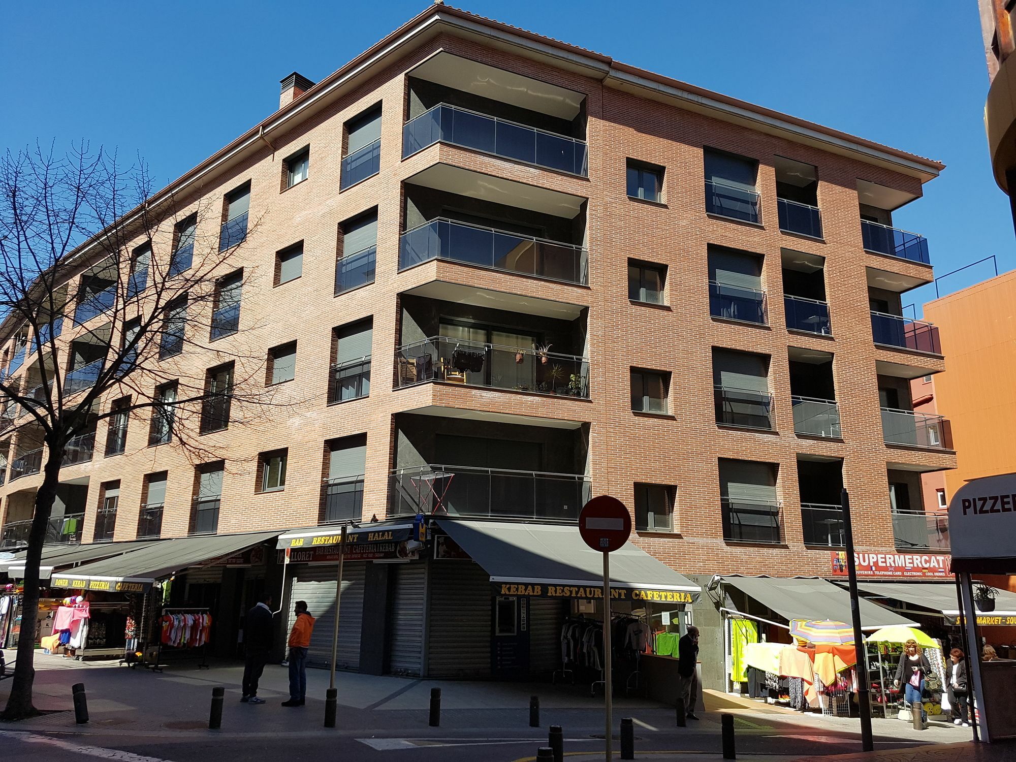 Apartaments Ponent Lloret de Mar Bagian luar foto
